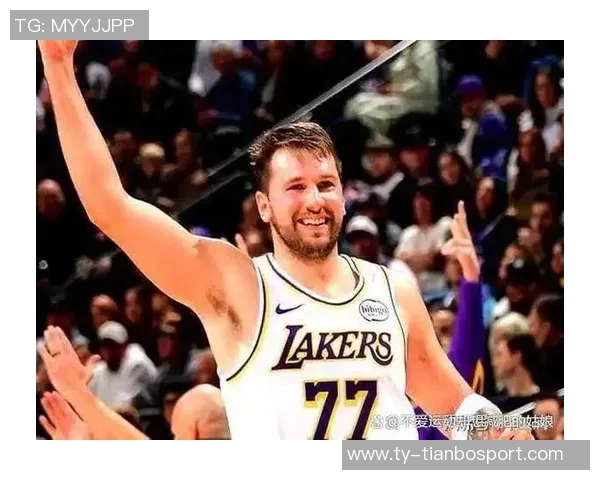 沃西谈东契奇：他是关键球员但团队配合同样重要