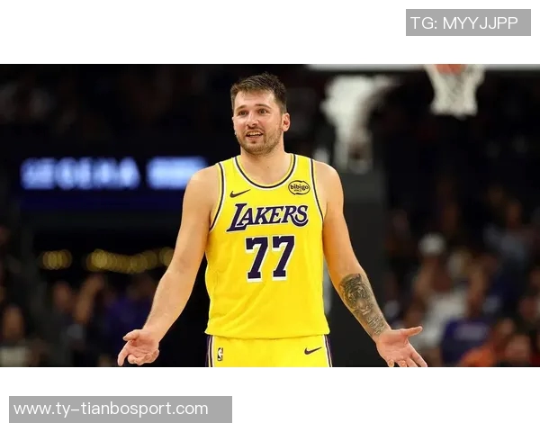 东契奇赛季初赠送球鞋今日再送电动自行车展现神仙队友风范