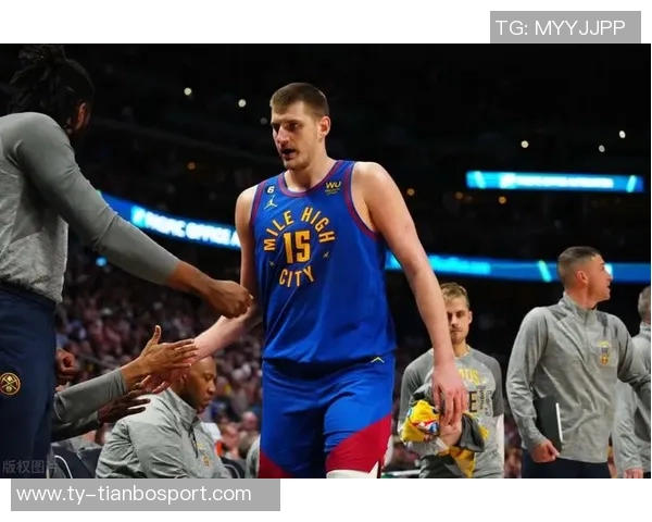 韦尔谈哈斯勒姆激励自己提升表现努力抢篮板追求更好表现